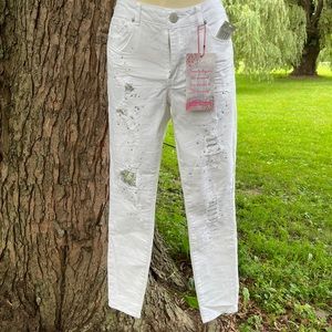 NWT Almost Famous white mid rise ankle jeans destroyed and bling 5